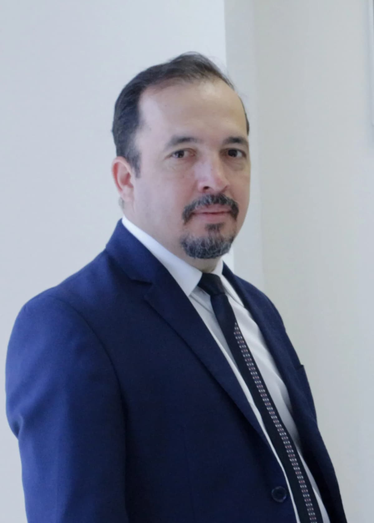 Dr. Edcarlos Rodrigues